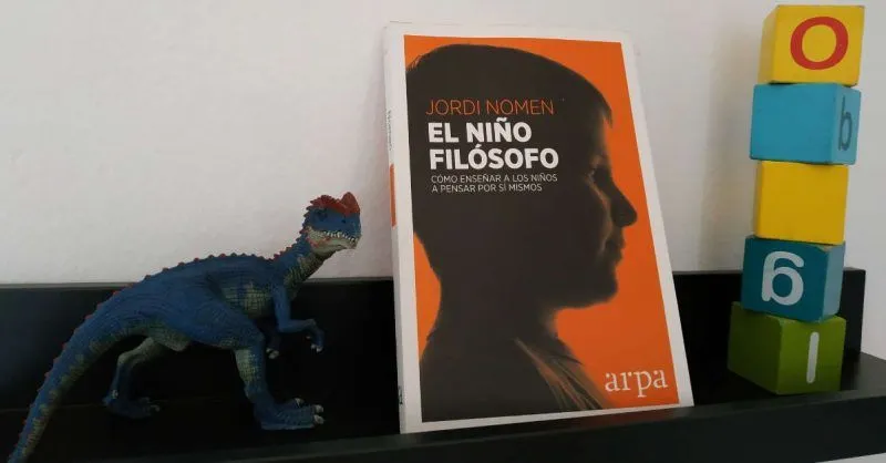El niño filósofo de Jordi Nomen. (fotografía)