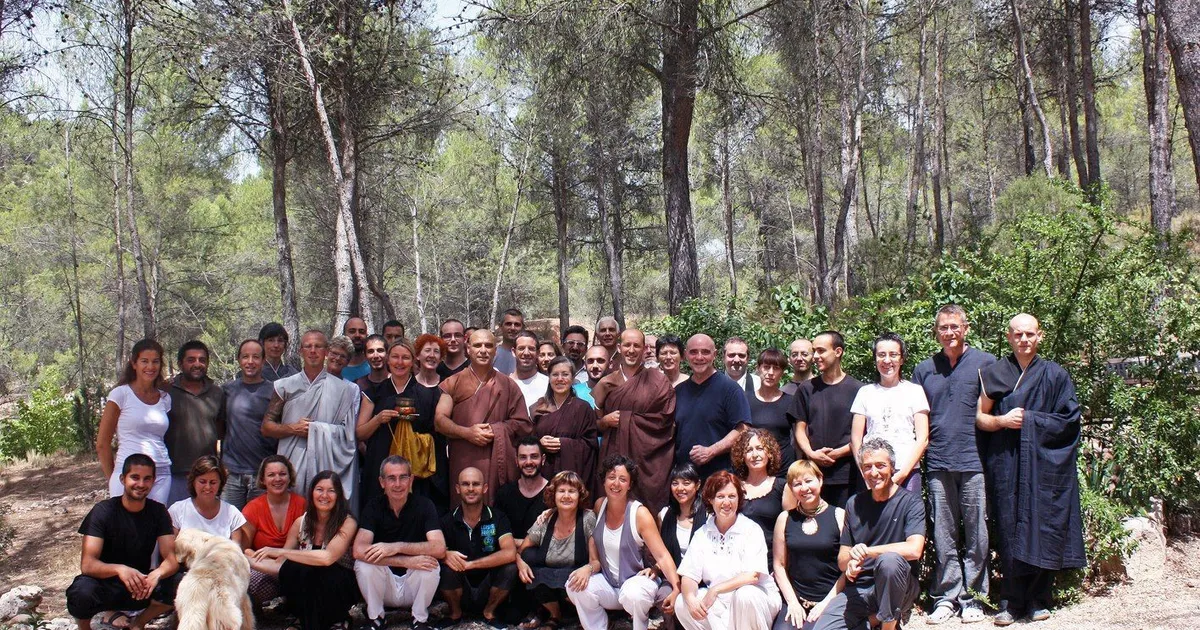 Participantes de la sesshin de introducción al zen de verano en Luz Serena (2012)